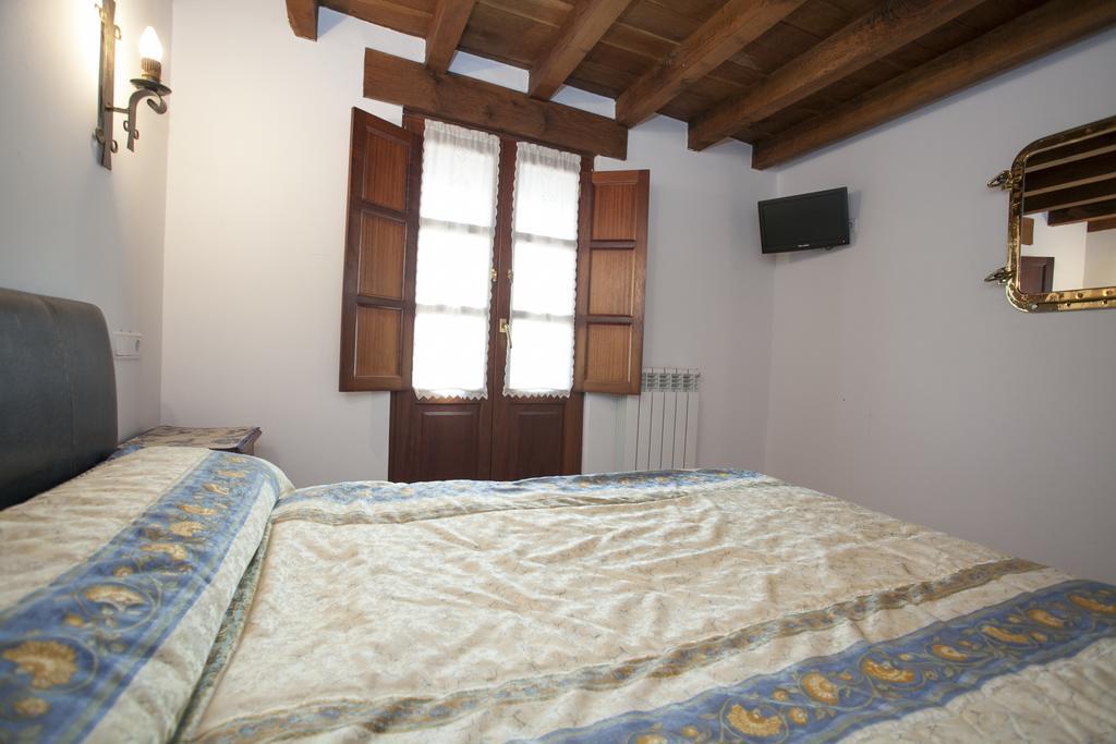 منزل الضيف El Cabanon De Pimiango الغرفة الصورة